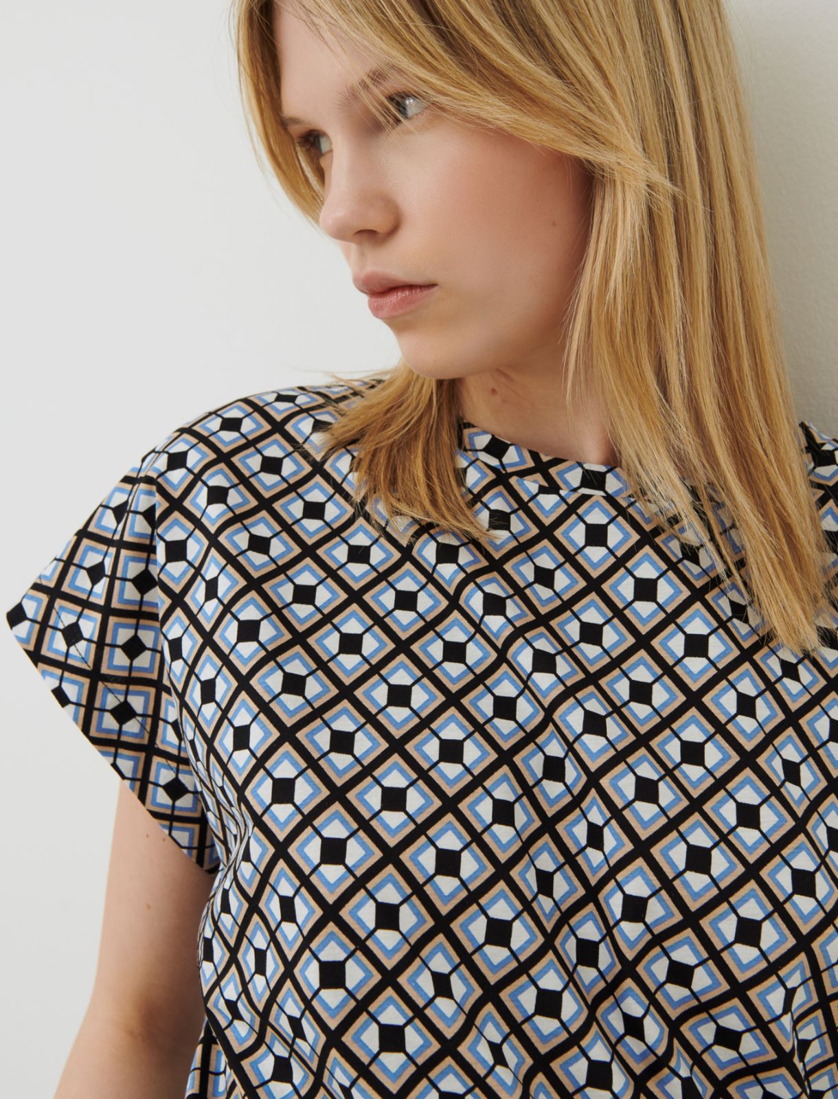 Patterned t-shirt, black white - Marella