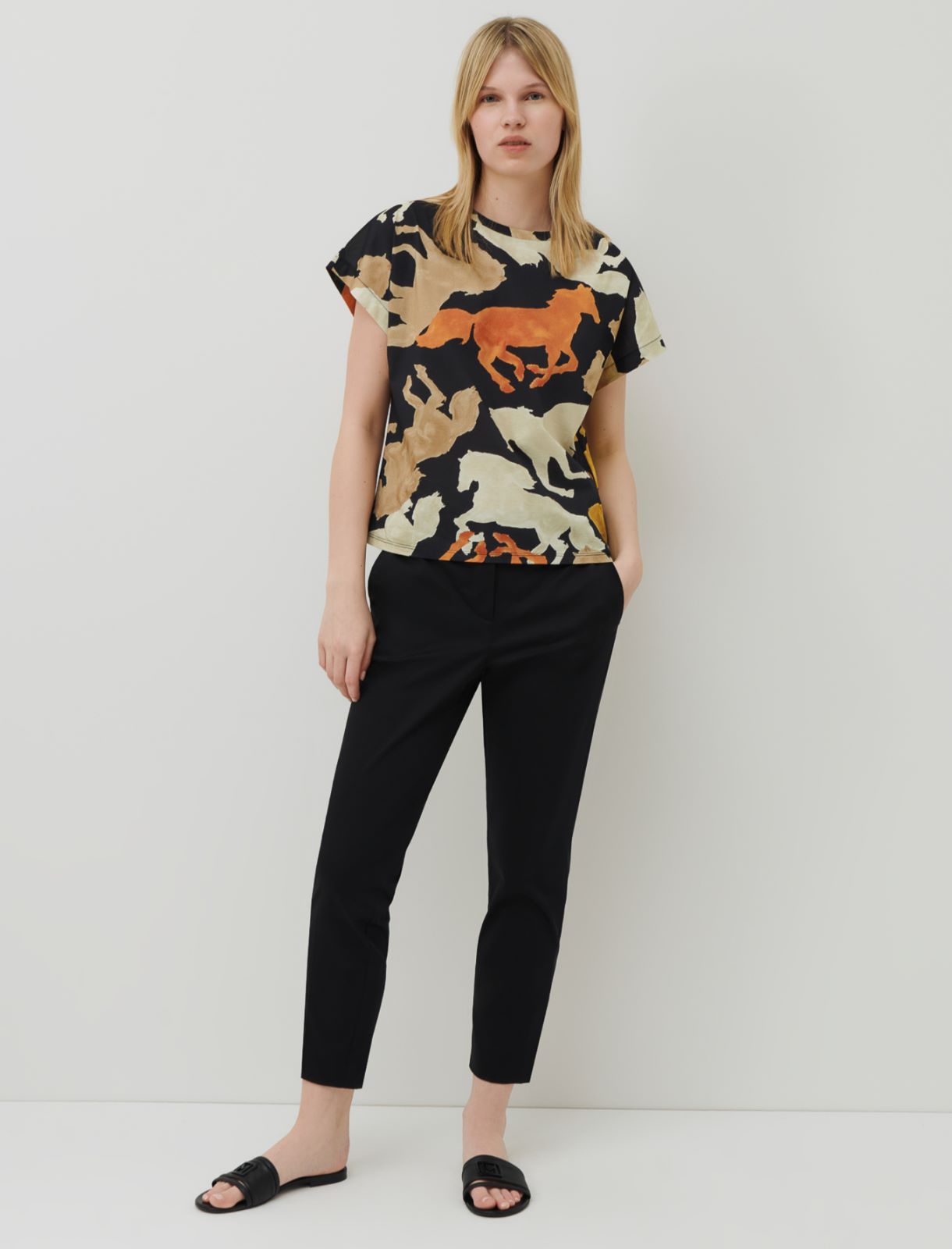 Patterned t-shirt, black - Marella