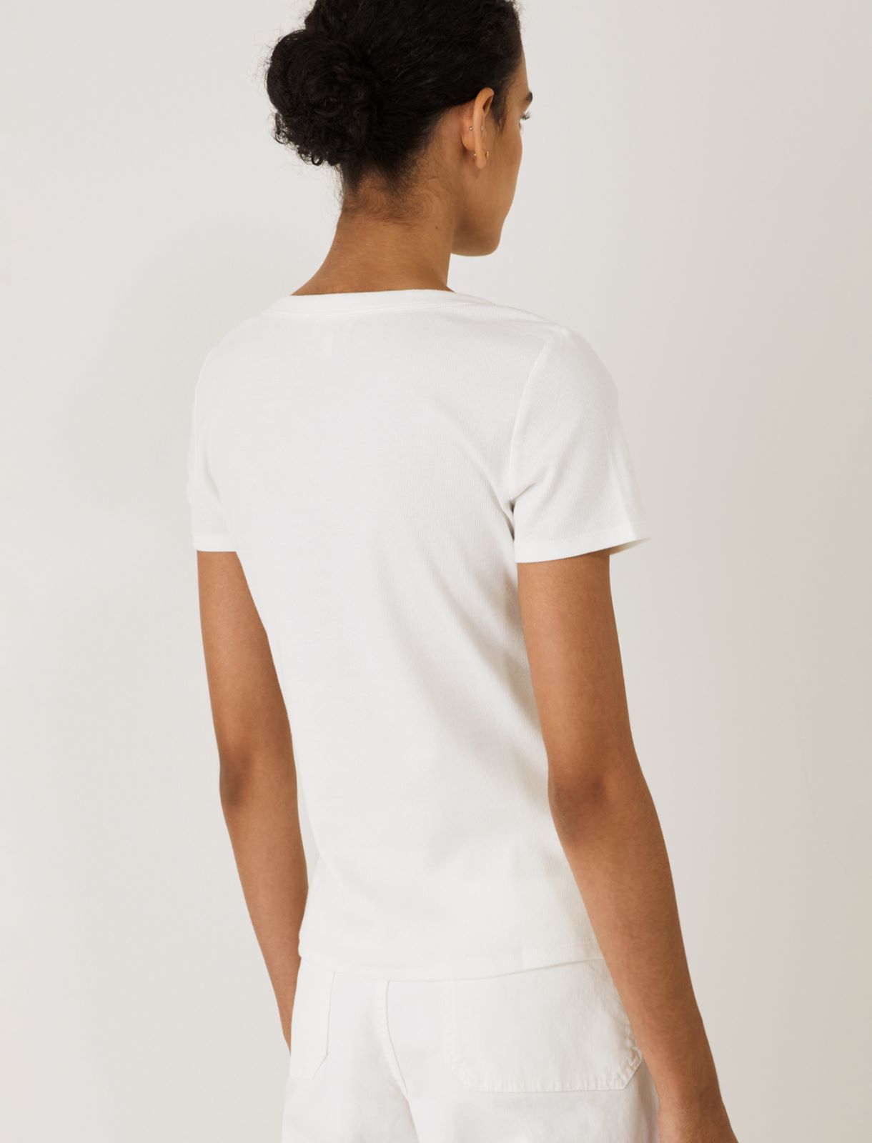MONOCHROME Rib-knit T-shirt, wool white - Marella