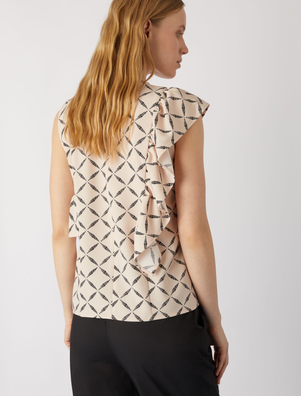 Ruffle top, powder - Marella