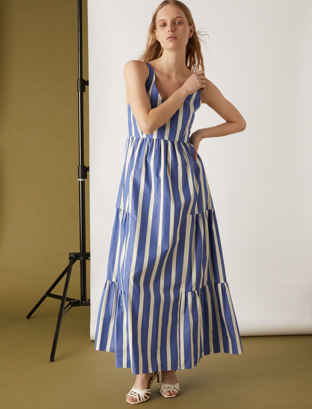 Long dress, cornflower blue - Marella