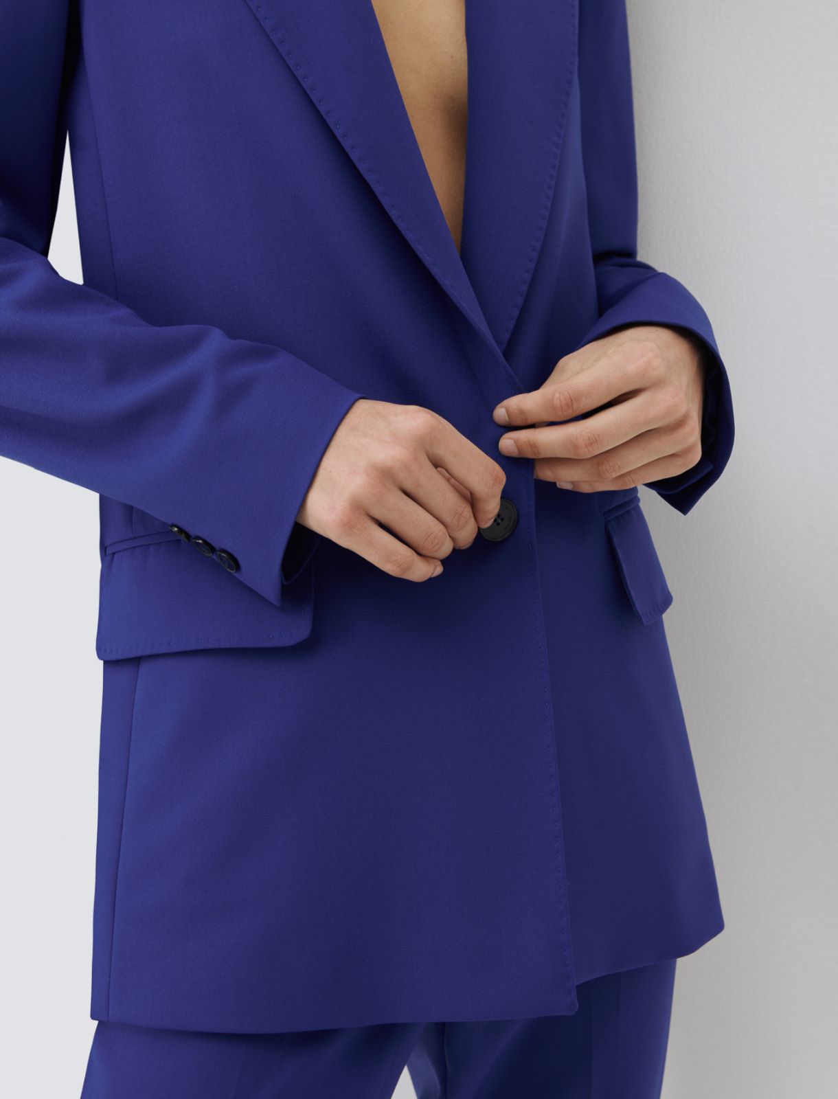 Single-breasted blazer - Cornflower blue - Marina Rinaldi - 4