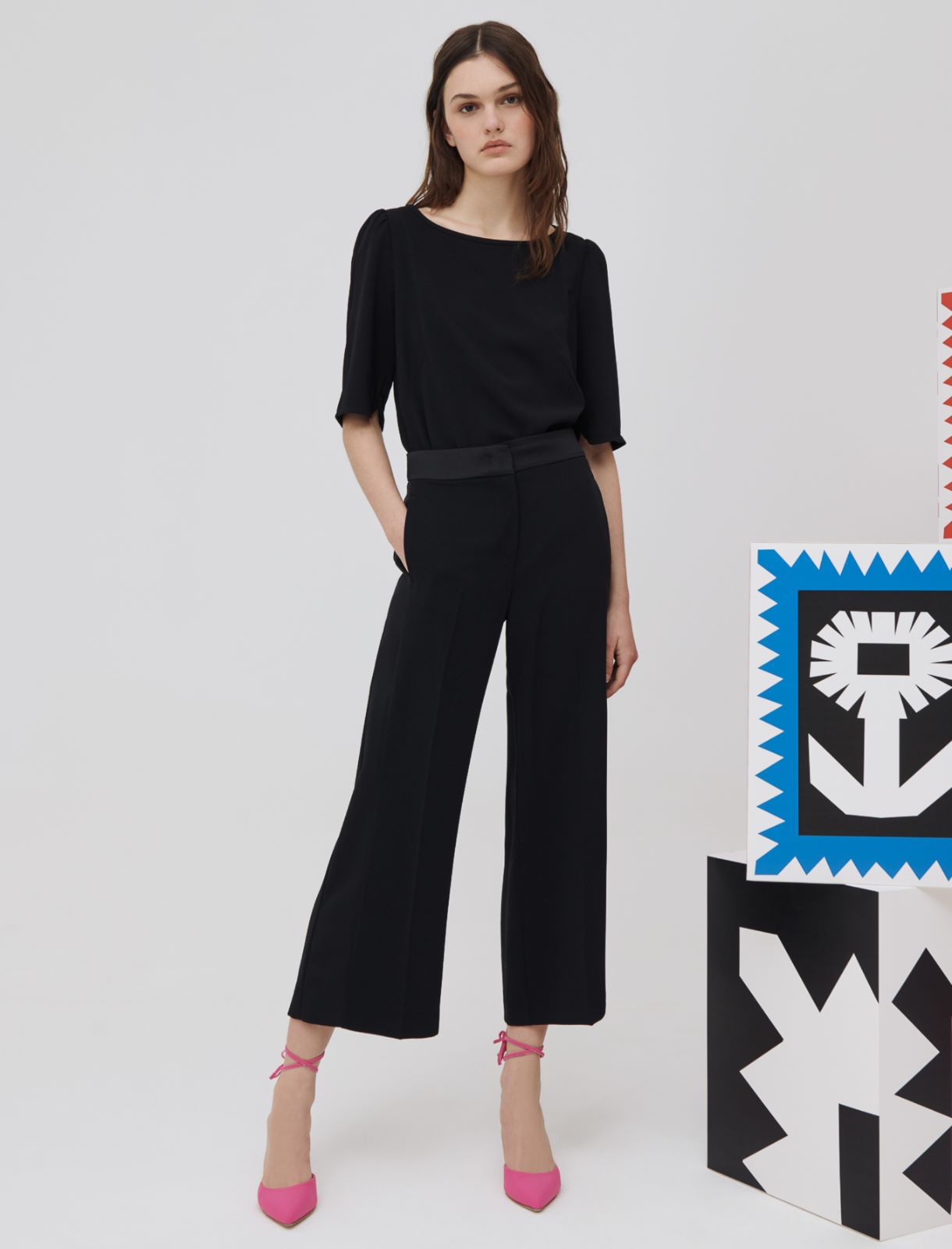Crepe trousers, black - Marella