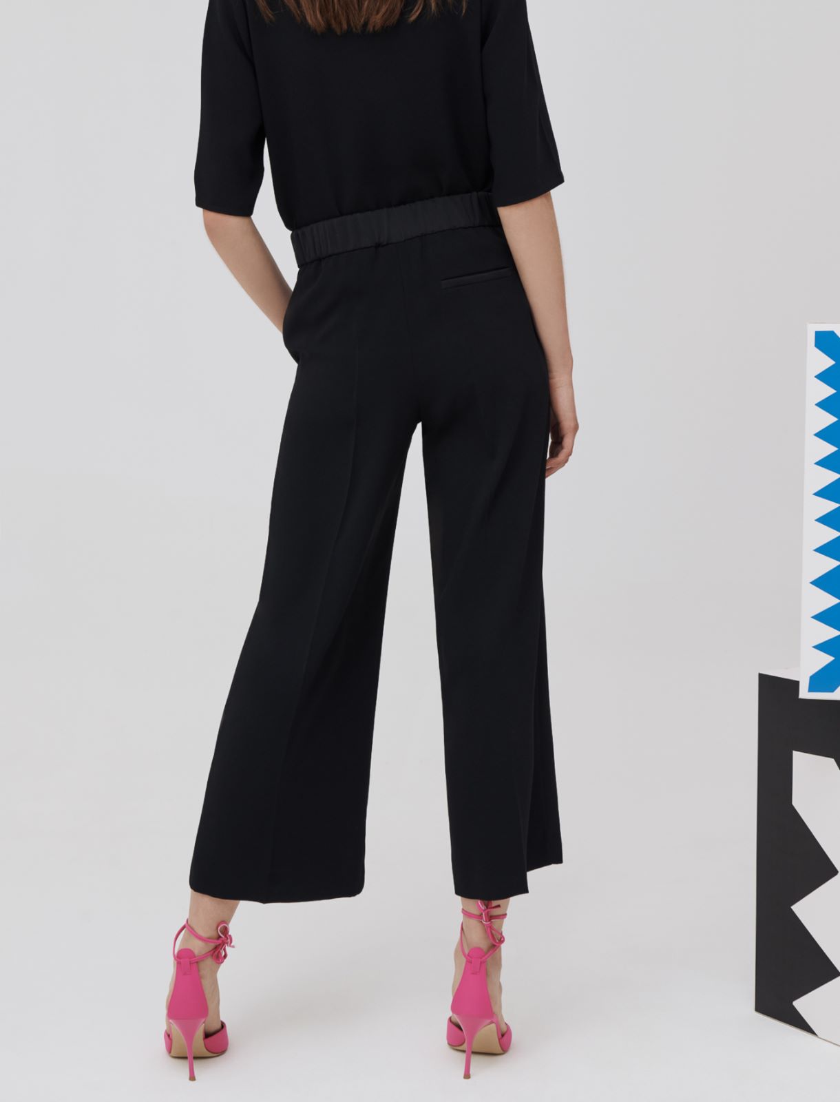 Crepe trousers, black - Marella