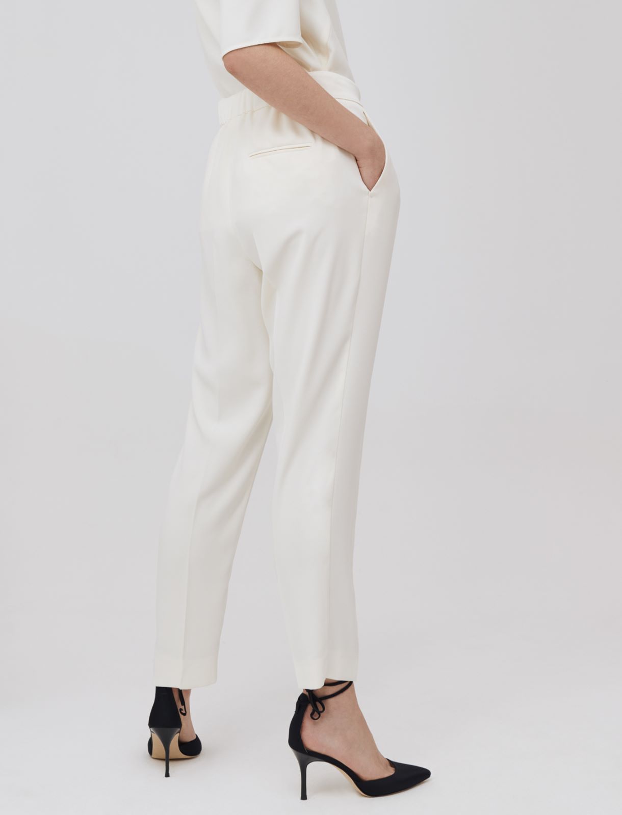 Pantaloni in crêpe, bianco lana - Marella