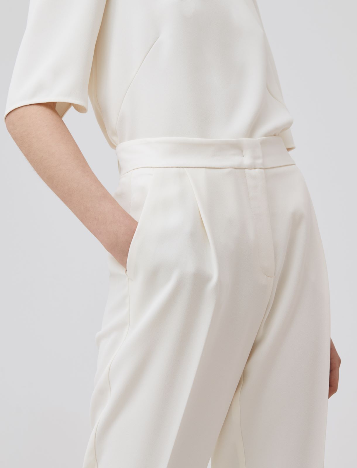 Pantaloni in crêpe, bianco lana - Marella