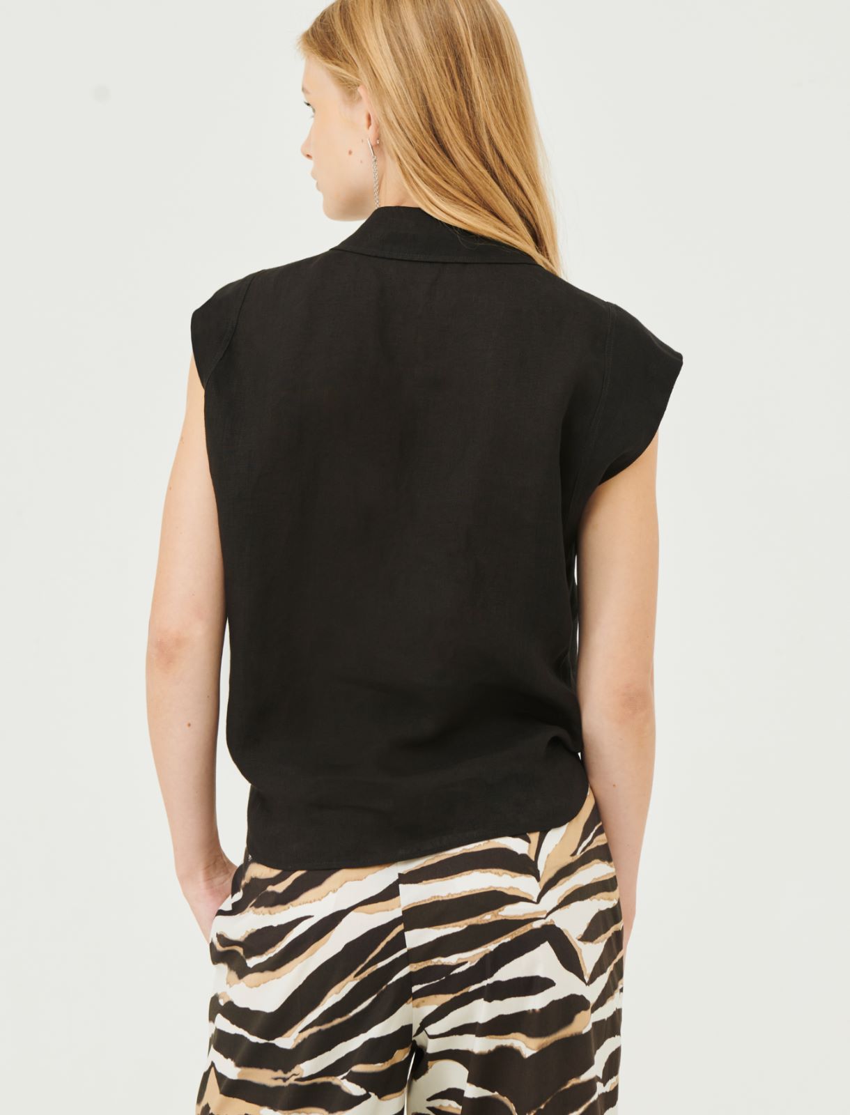Linen shirt - Black - Marina Rinaldi - 2