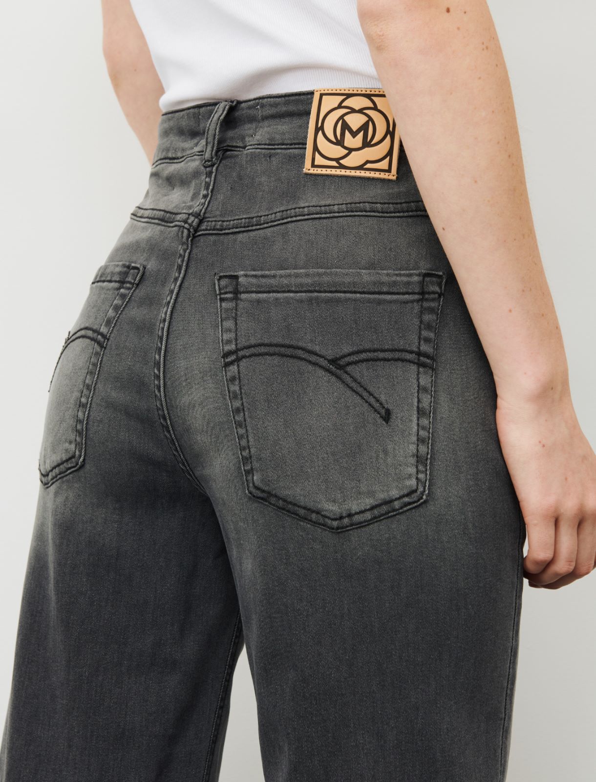 Jeans mit weitem Bein - Schwarz - Marella - 5