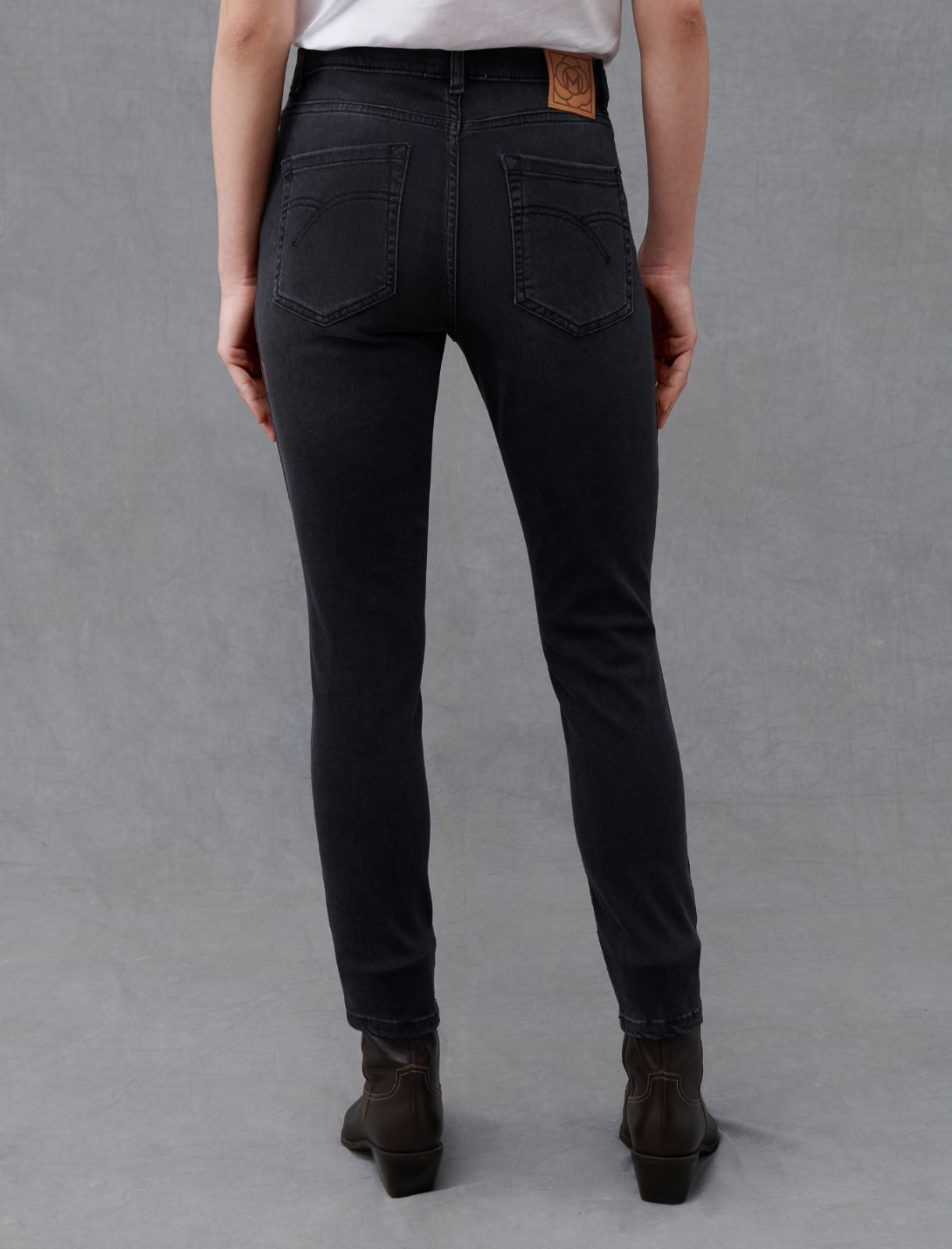 Skinny-fit jeans - Black - Marella - 4