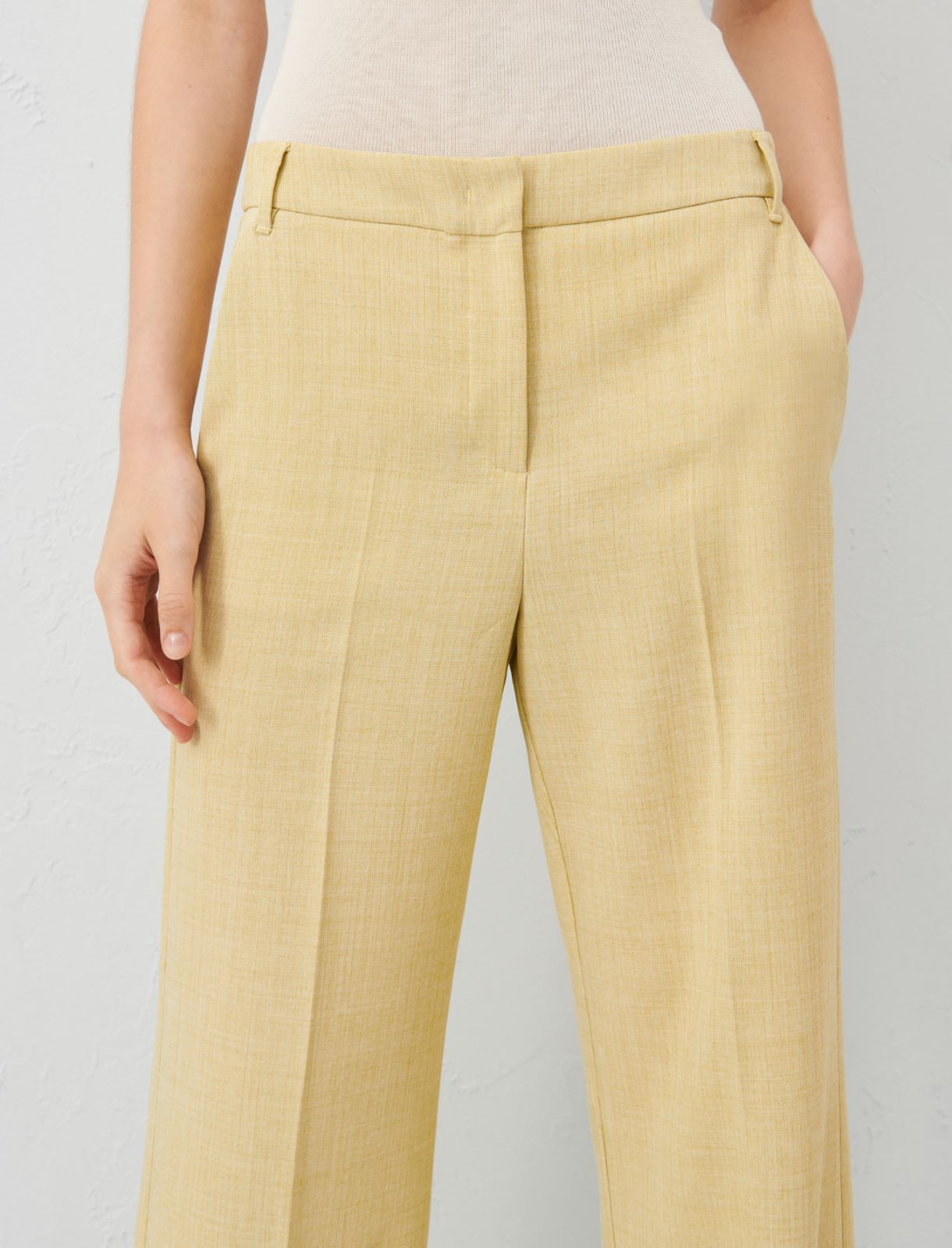 Pantalón de pernera recta - Amarillo - Marella - 4