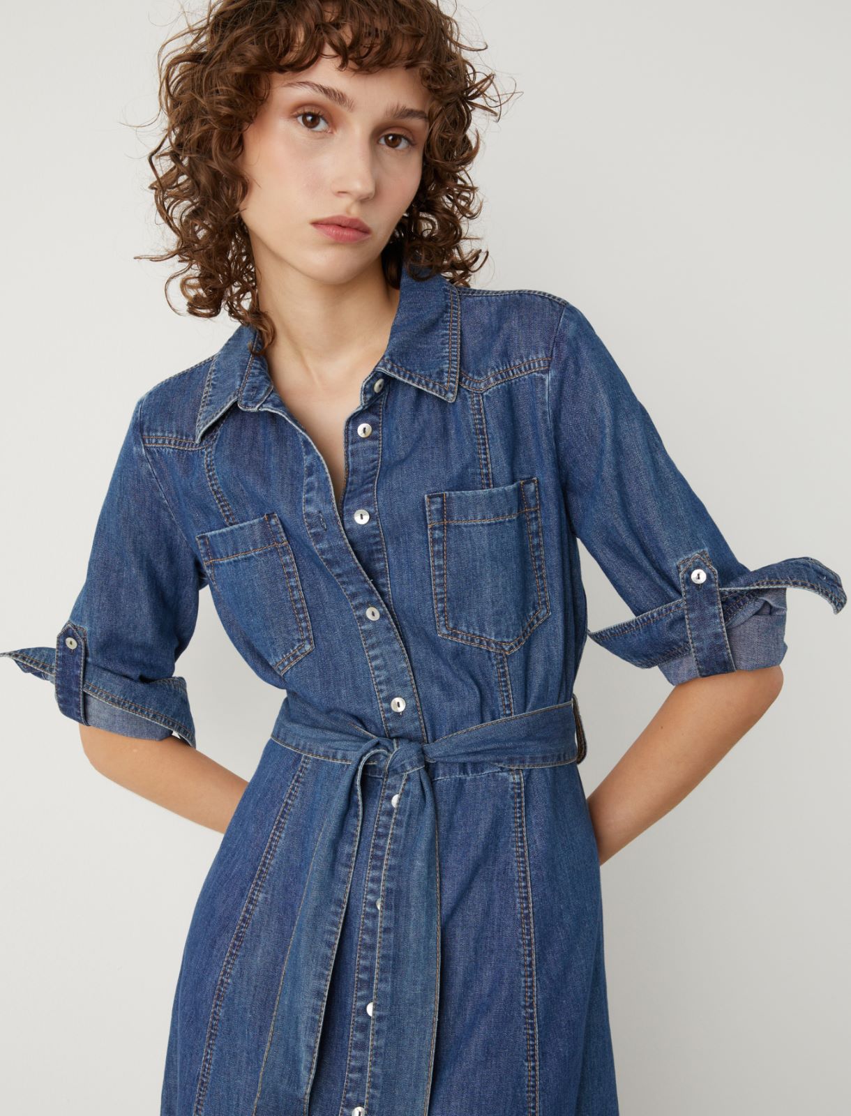Shirt dress, blue jeans | Marella