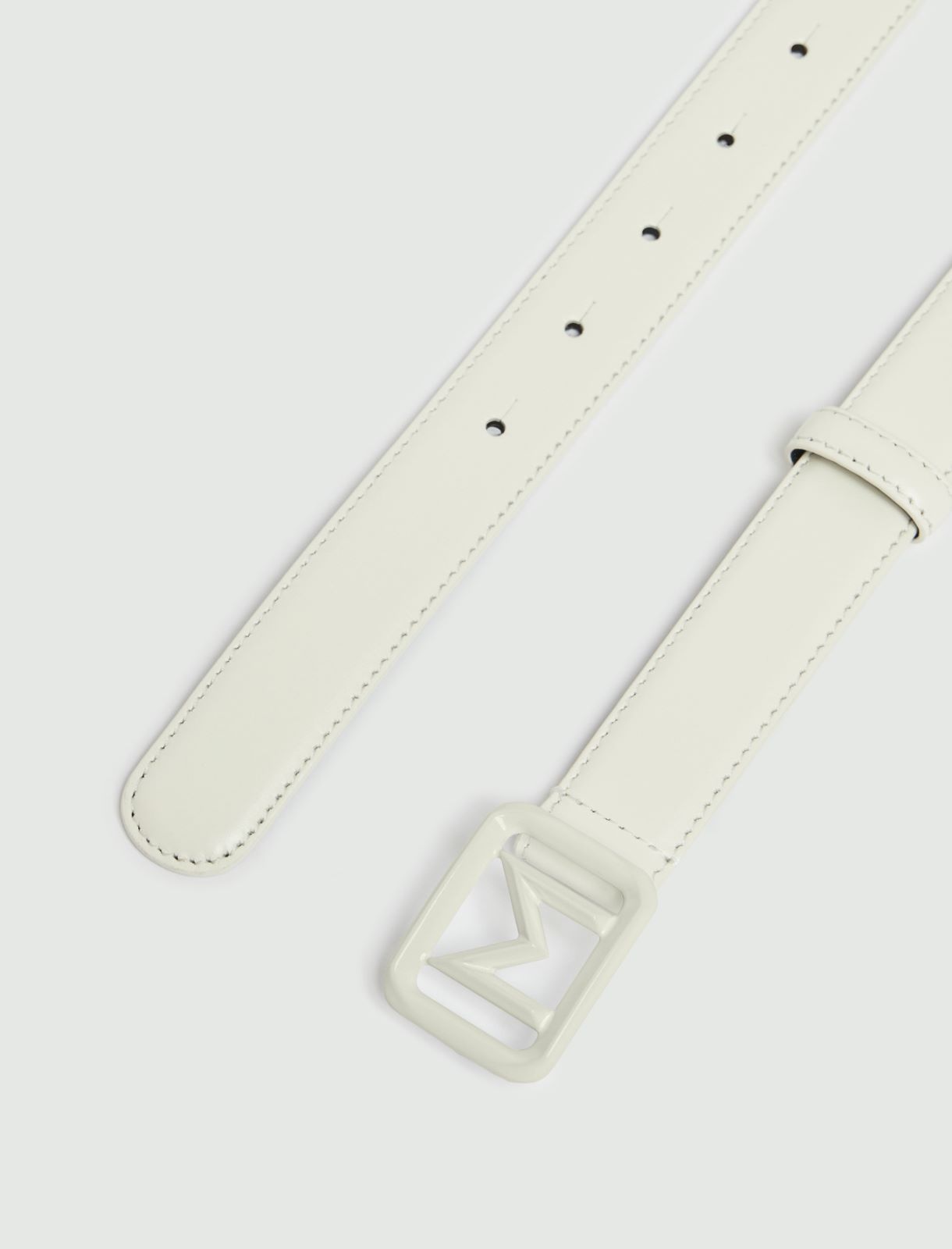 Painted M buckle-adorned belt - White - 2