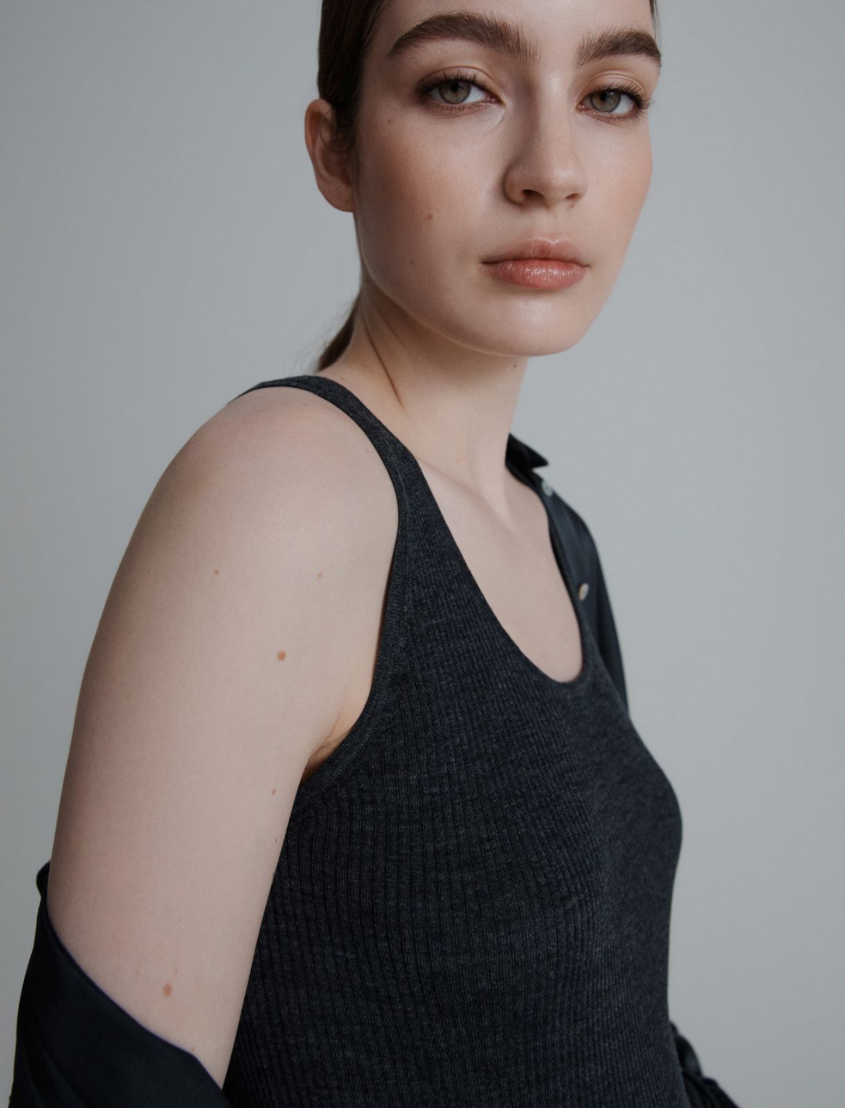 Ultra-lightweight wool vest top - DARK GREY - Marella - 5