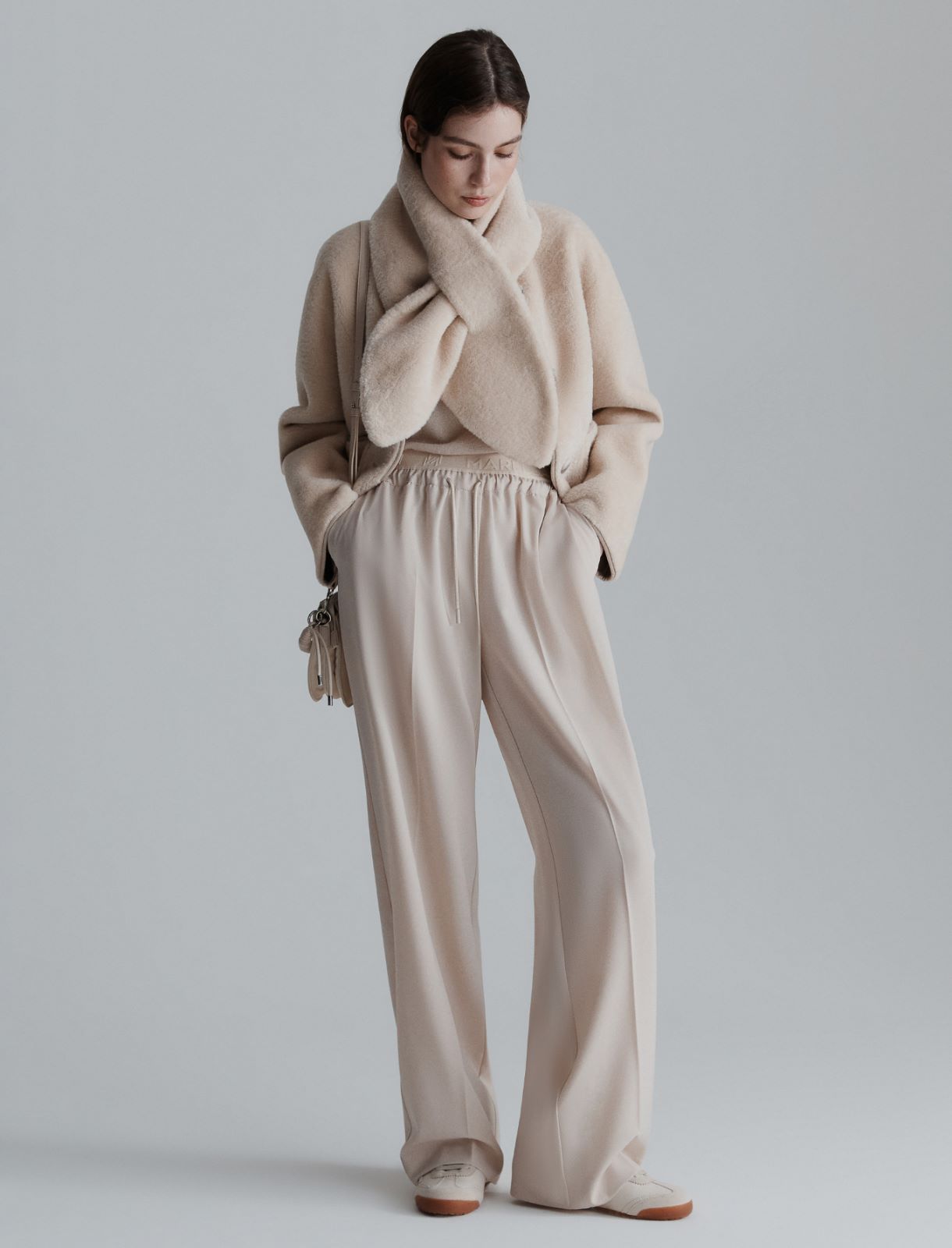 Kurze Jacke mit Schal - SAHNE - Marella