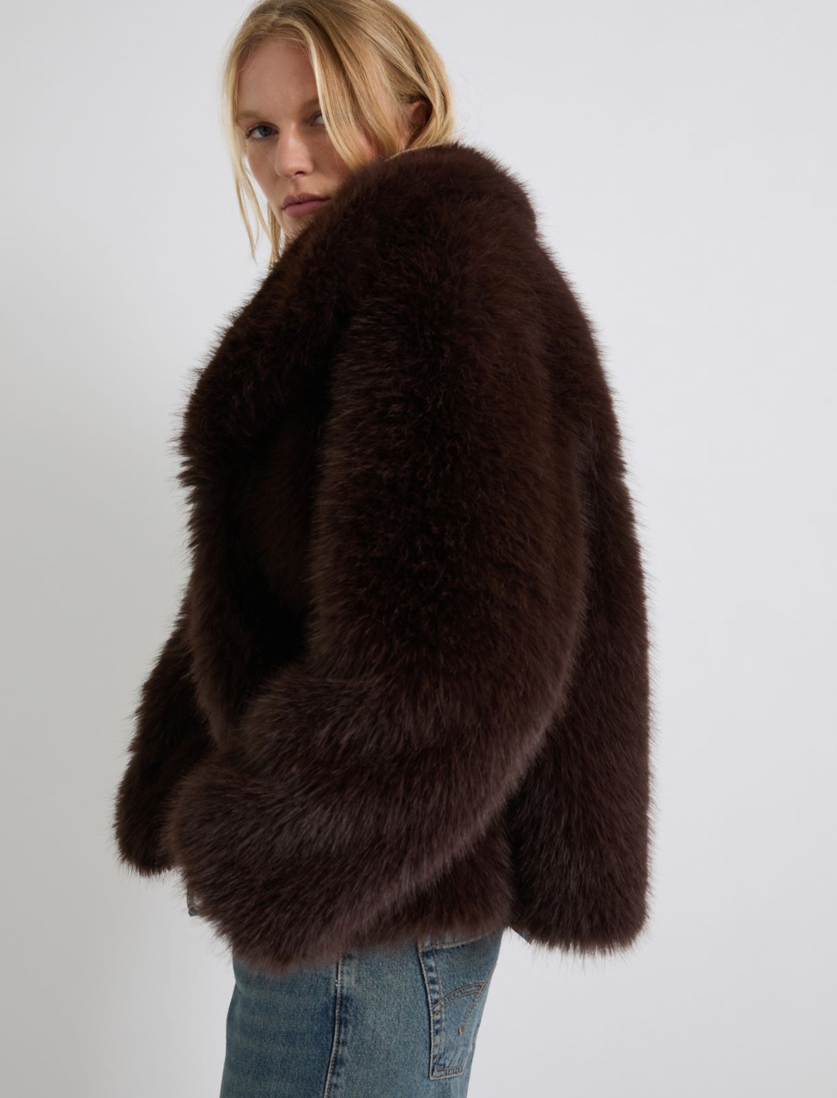 Cazadora oversize de tejido peludo - CHOCOLATE - Marella - 5