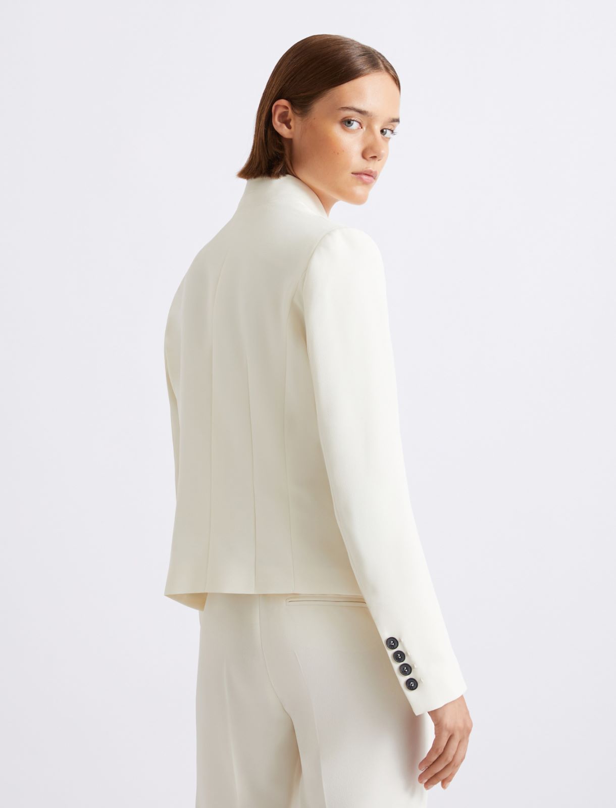 Kurzer Blazer aus Envers-Satin - WOLLWEIB - Marella - 3