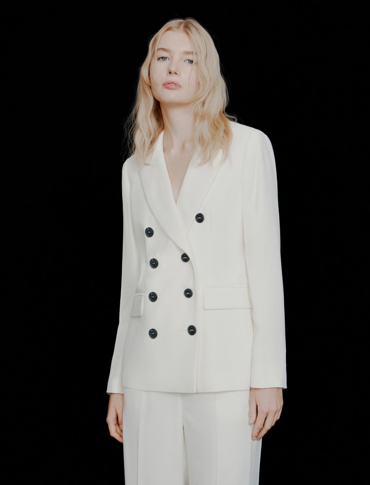 Zweireihiger Blazer aus Envers-Satin - WOLLWEIB - Marella - 4