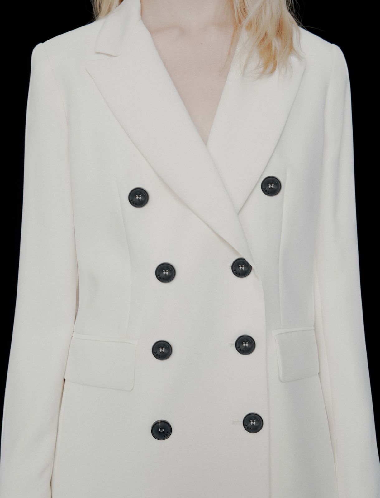 Zweireihiger Blazer aus Envers-Satin - WOLLWEIB - Marella - 5