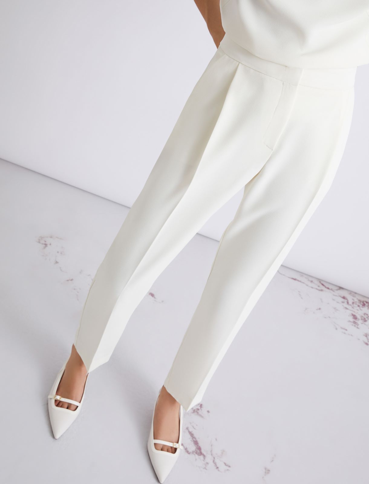 Chinohose aus Envers-Satin - WOLLWEIB - Marella - 5