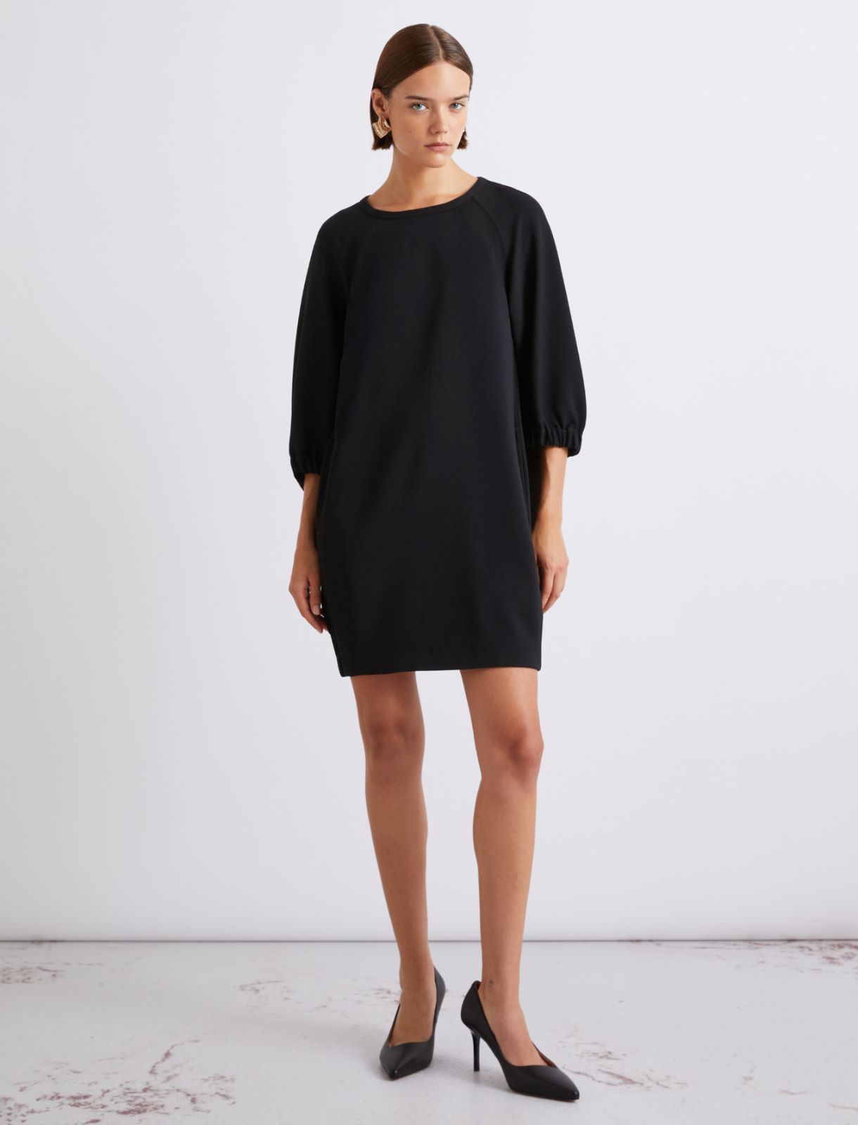 Kleid aus Envers-Satin-Crêpe und Georgette - SCHWARZ - Marella - 4