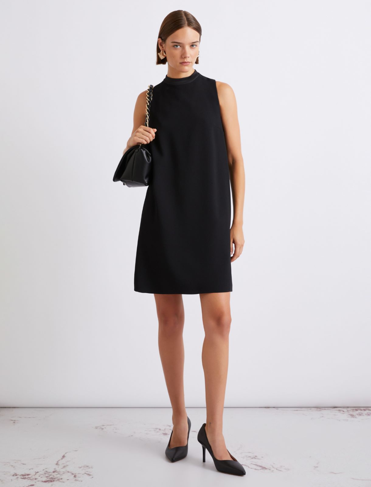 Ärmelloses Kleid aus Envers-Satin - SCHWARZ - Marella - 2