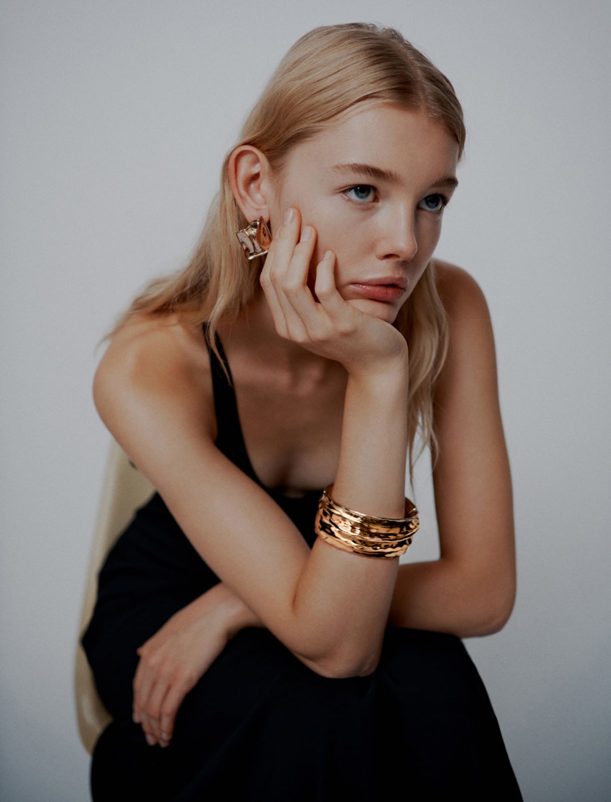 Hammered metal bangle - Gold - Marella - 3