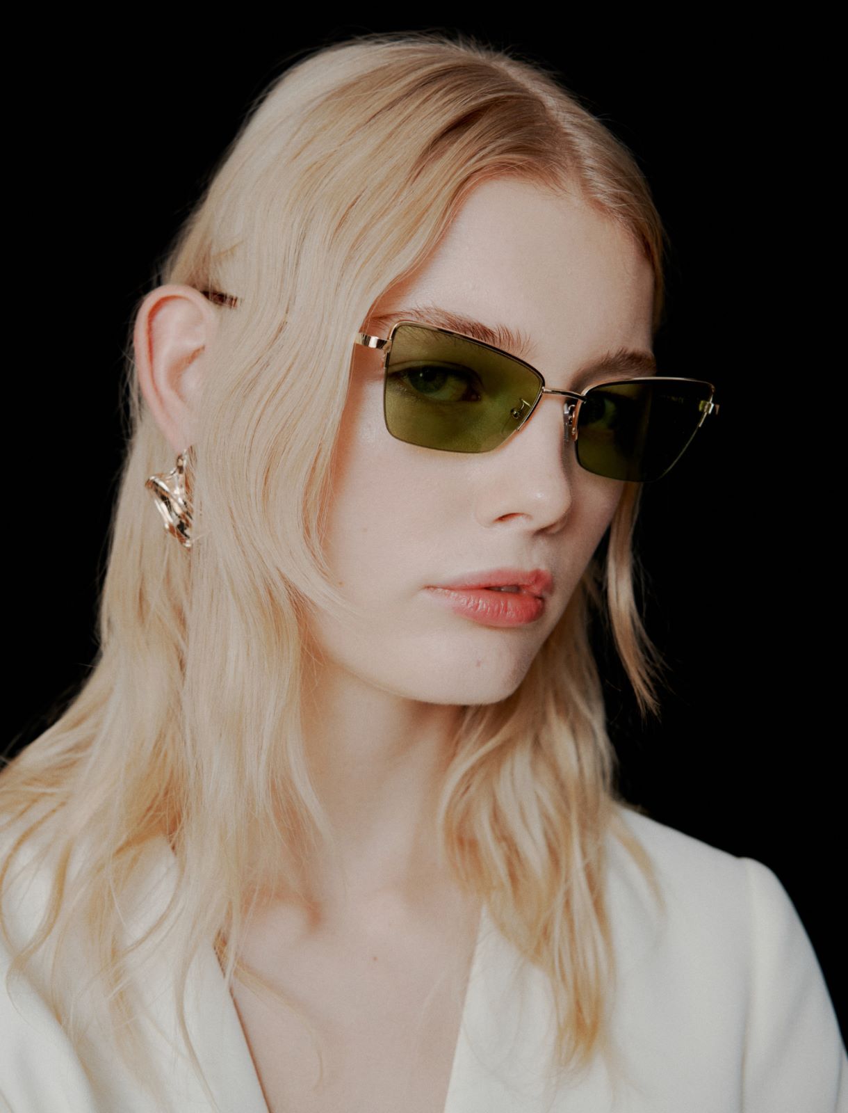 Sharp glasses with thin frame - LIGHT GOLD - Marella - 3