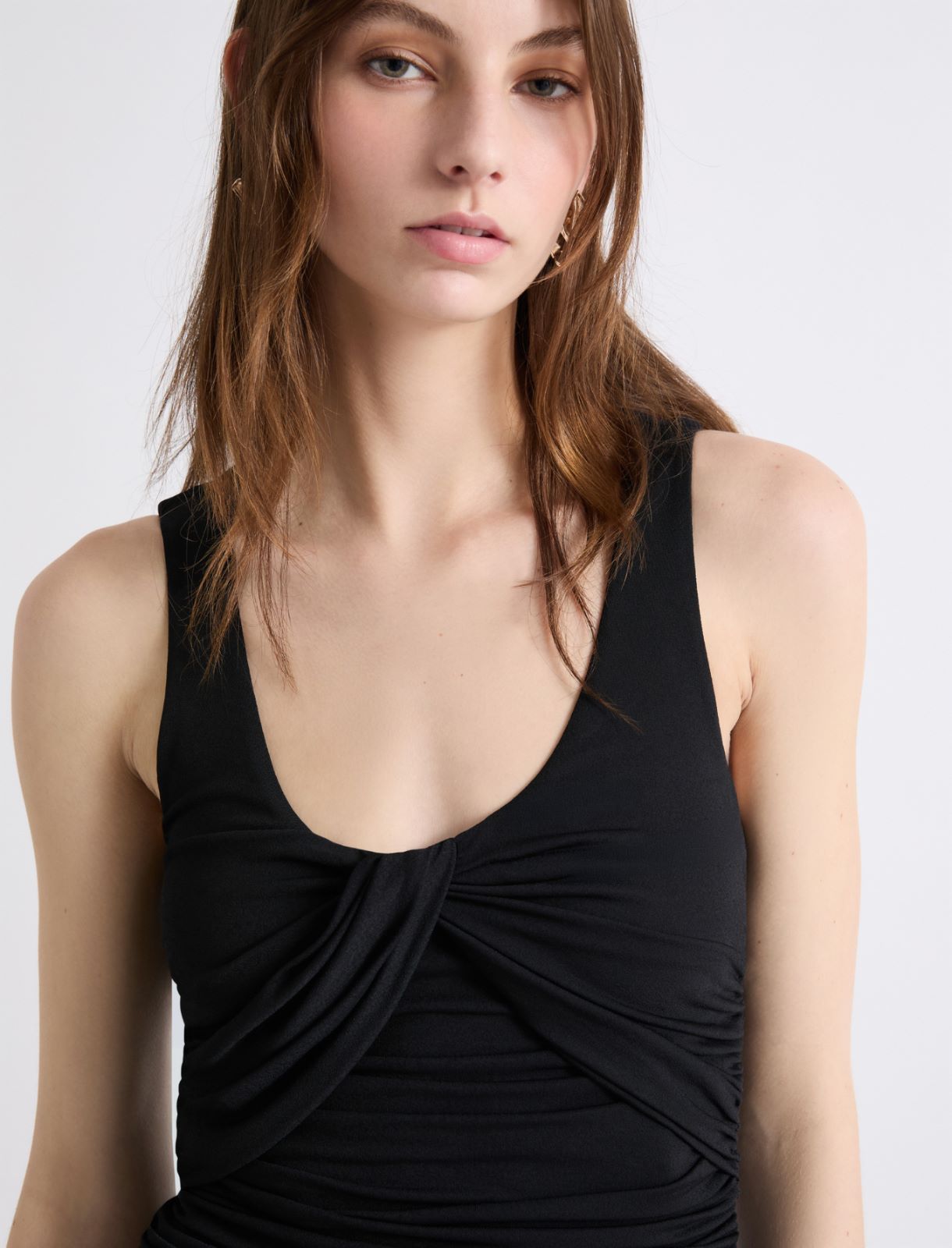 Top z przeplotem - CZARNY - Marella - 5