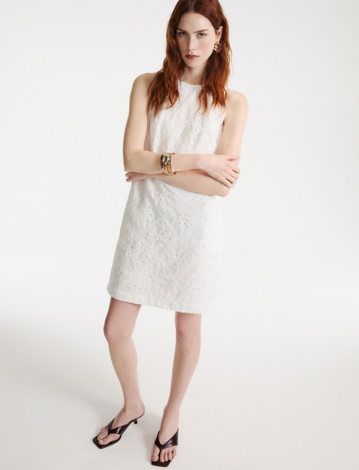 Ausgestelltes Kleid aus Musselin in der Optik von St. Galler Spitze - WEISS - Marella - 4