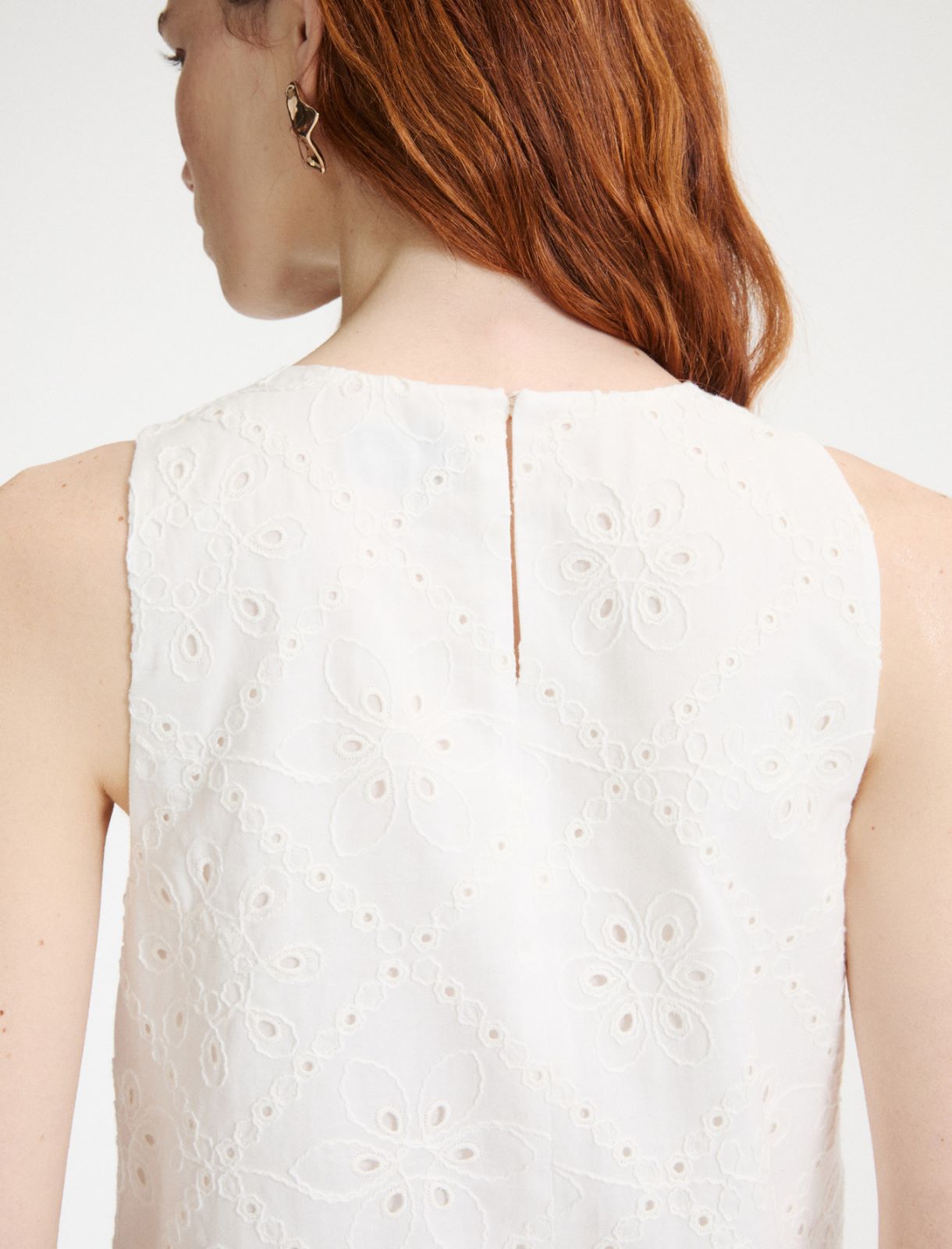 Ausgestelltes Kleid aus Musselin in der Optik von St. Galler Spitze - WEISS - Marella - 6