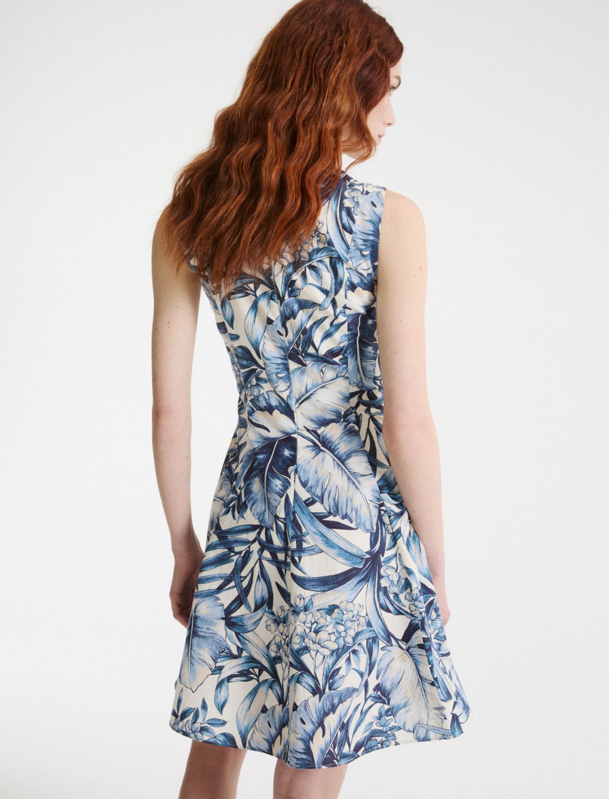 Kurzes Kleid im Fit-and-Flare-Schnitt - Azurblau - Marella - 3