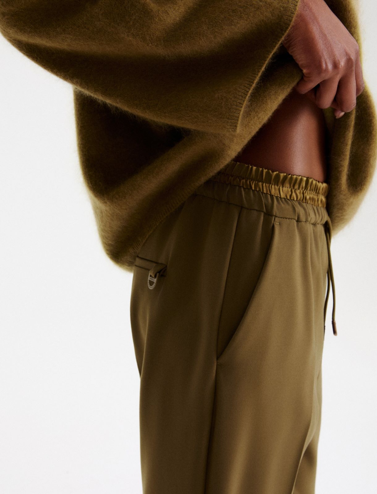 Stretch-Jogger aus Viskosemischung - OELGRUEN - Marella - 5