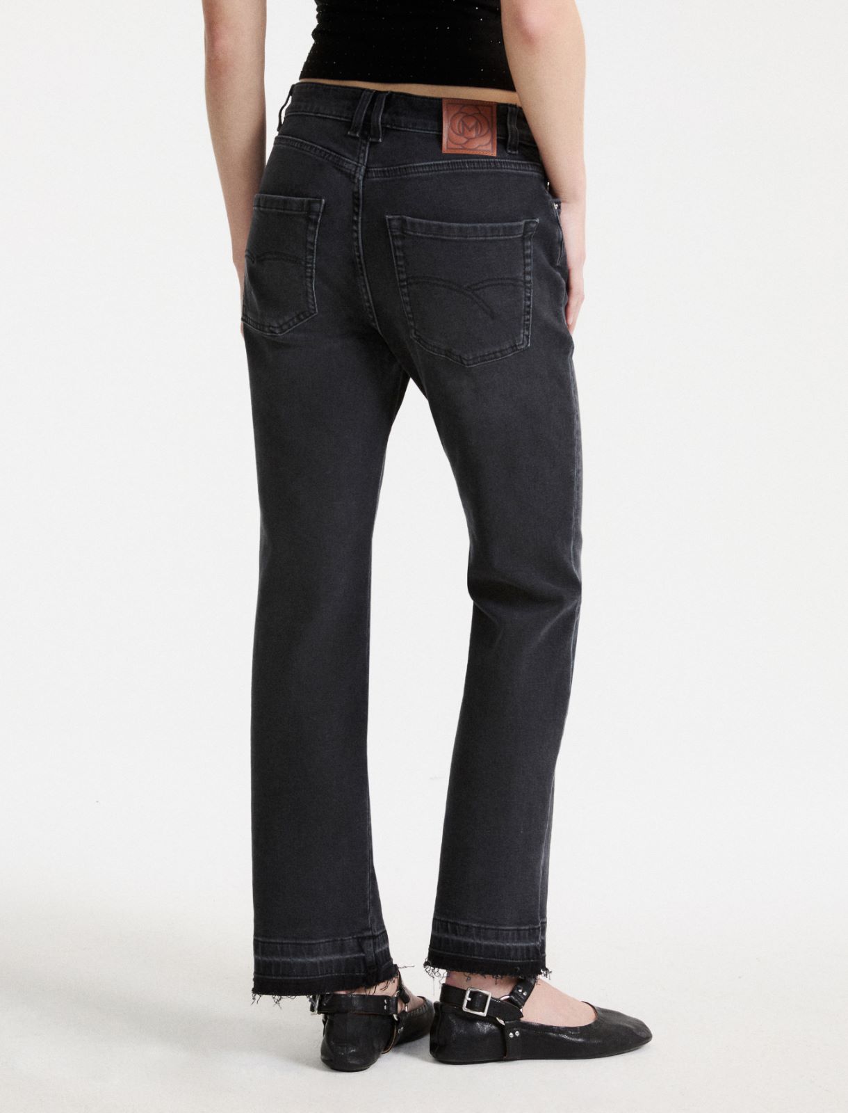 New-Flare-Jeans aus Stretch-Denim - SCHWARZ - Marella - 3