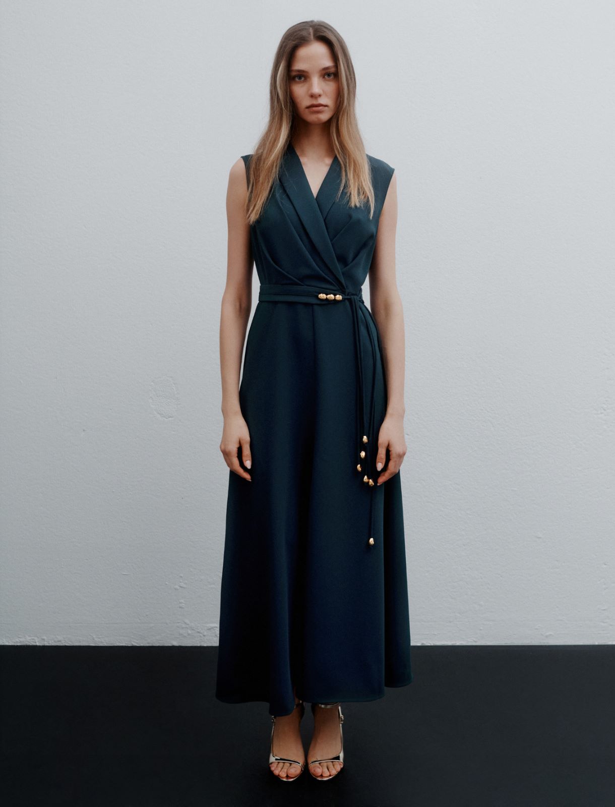 Vestido sin mangas de satén envers - AZUL PAVO REAL - Marella - 2