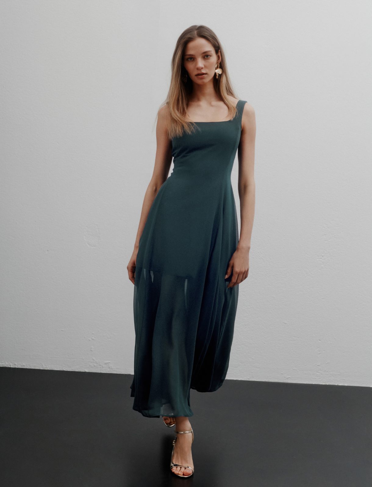 Sukienka fit and flare z żorżety - MORSKI NIEBIESKI - Marella - 4