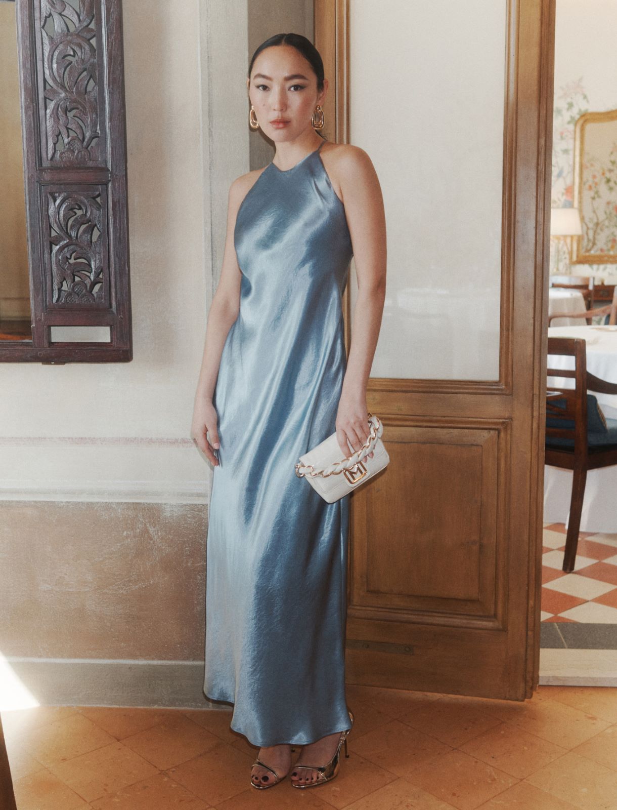 Ärmelloses Kleid aus Satin - PUDERBLAU - Marella - 2