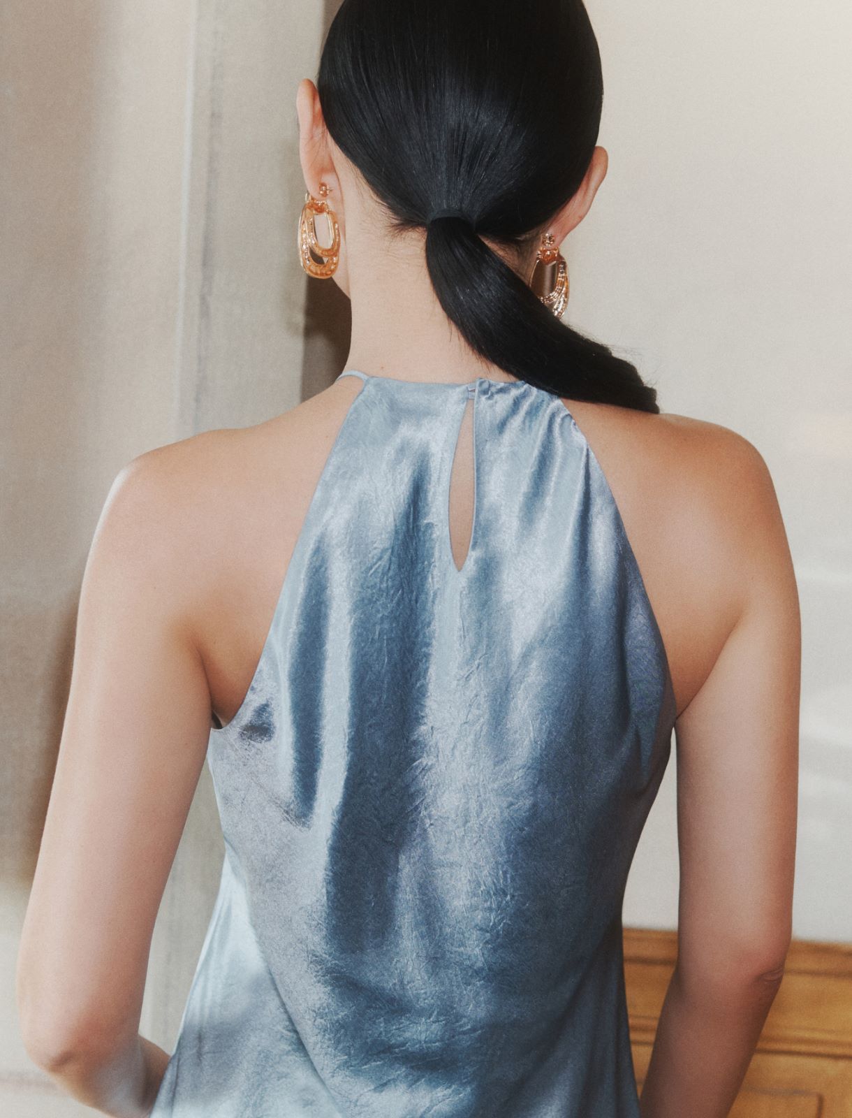 Ärmelloses Kleid aus Satin - PUDERBLAU - Marella - 6