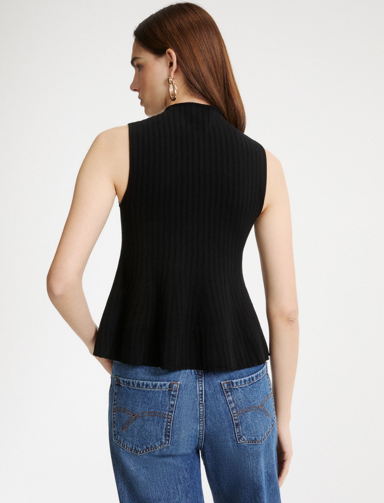 Top sin mangas fit and flare - NEGRO - Marella - 3