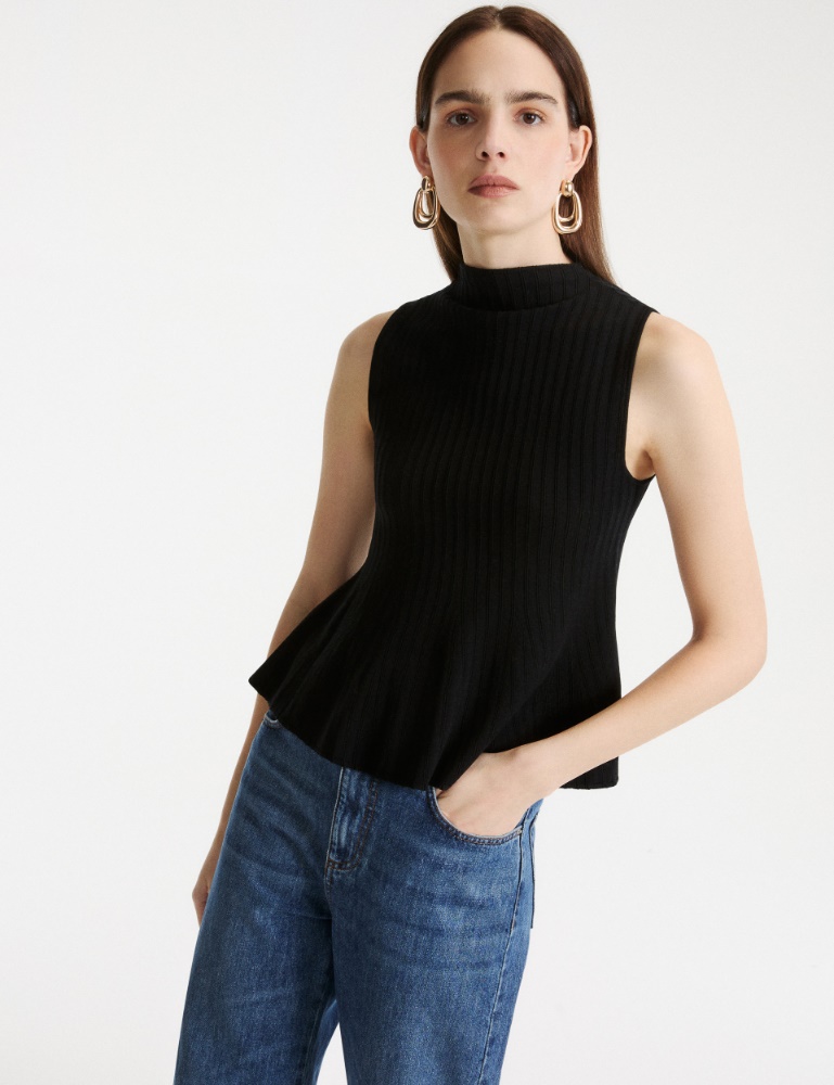 Top sin mangas fit and flare - Marella