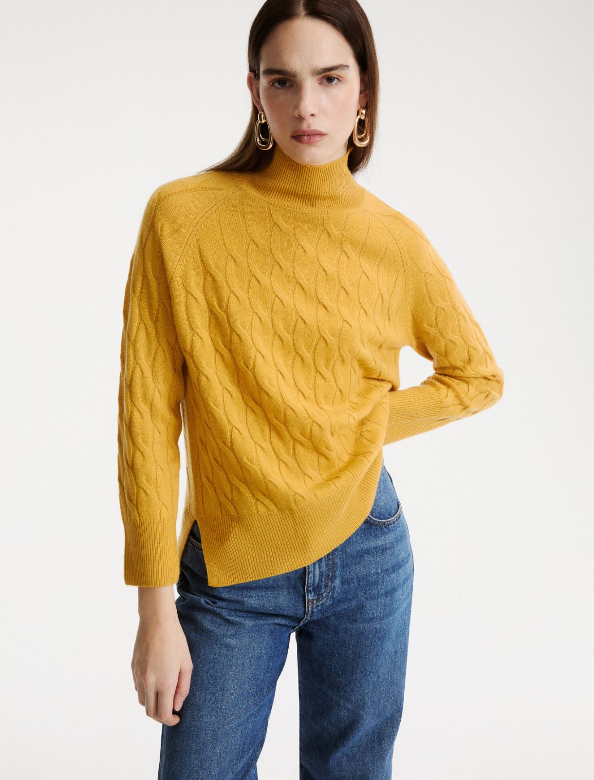 Jersey de cachemira y lana con cuello subido - ORO - Marella - 4