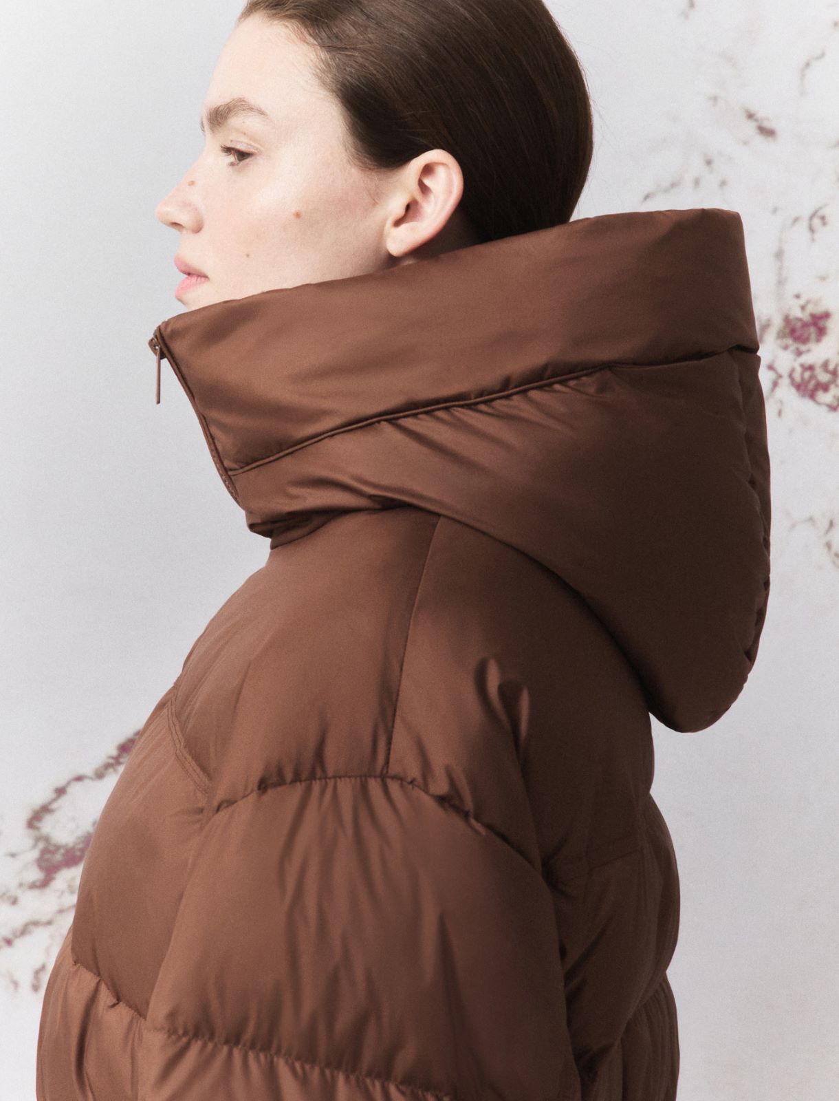 Wasserdichte Daunenjacke mit Kordelzug - KARAMELL - Marella - 5
