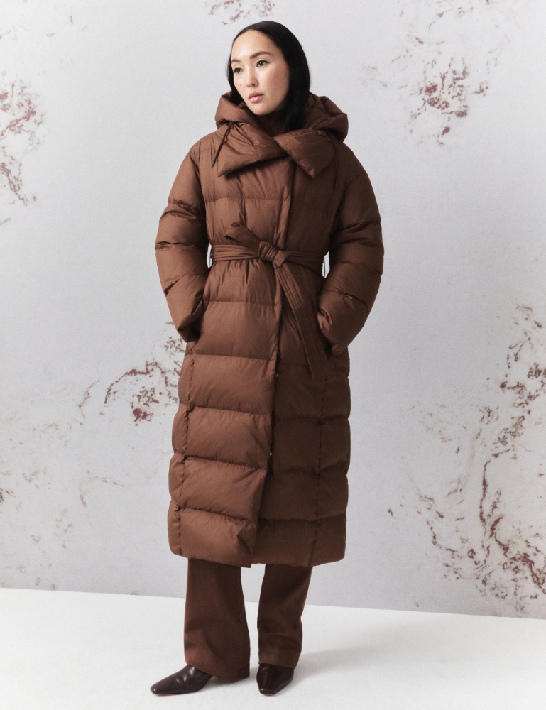 Lange Daunenjacke mit abnehmbarer Kapuze - Marella
